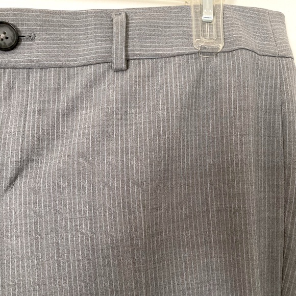 Banana Republic Logan Fit Pinstriped Pants - Picture 3 of 11